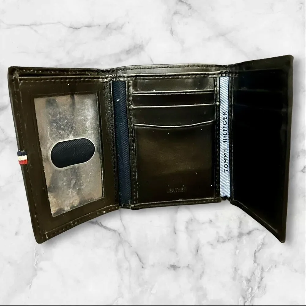 Tommy‎ Hilfiger Black Leather Mens Trifold Billfold Wallet Three Compartments